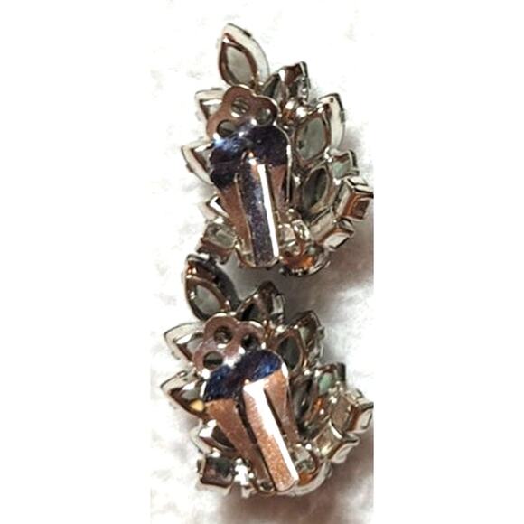 Vintage Rhinestone Cluster Earrings Smoky Gray Green & AB Clip On Chunky Glam - Picture 4 of 4